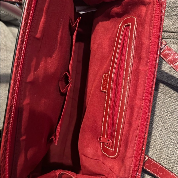 George Red Leather Shoulder Bag with Buckle Details - Picture 4 of 6